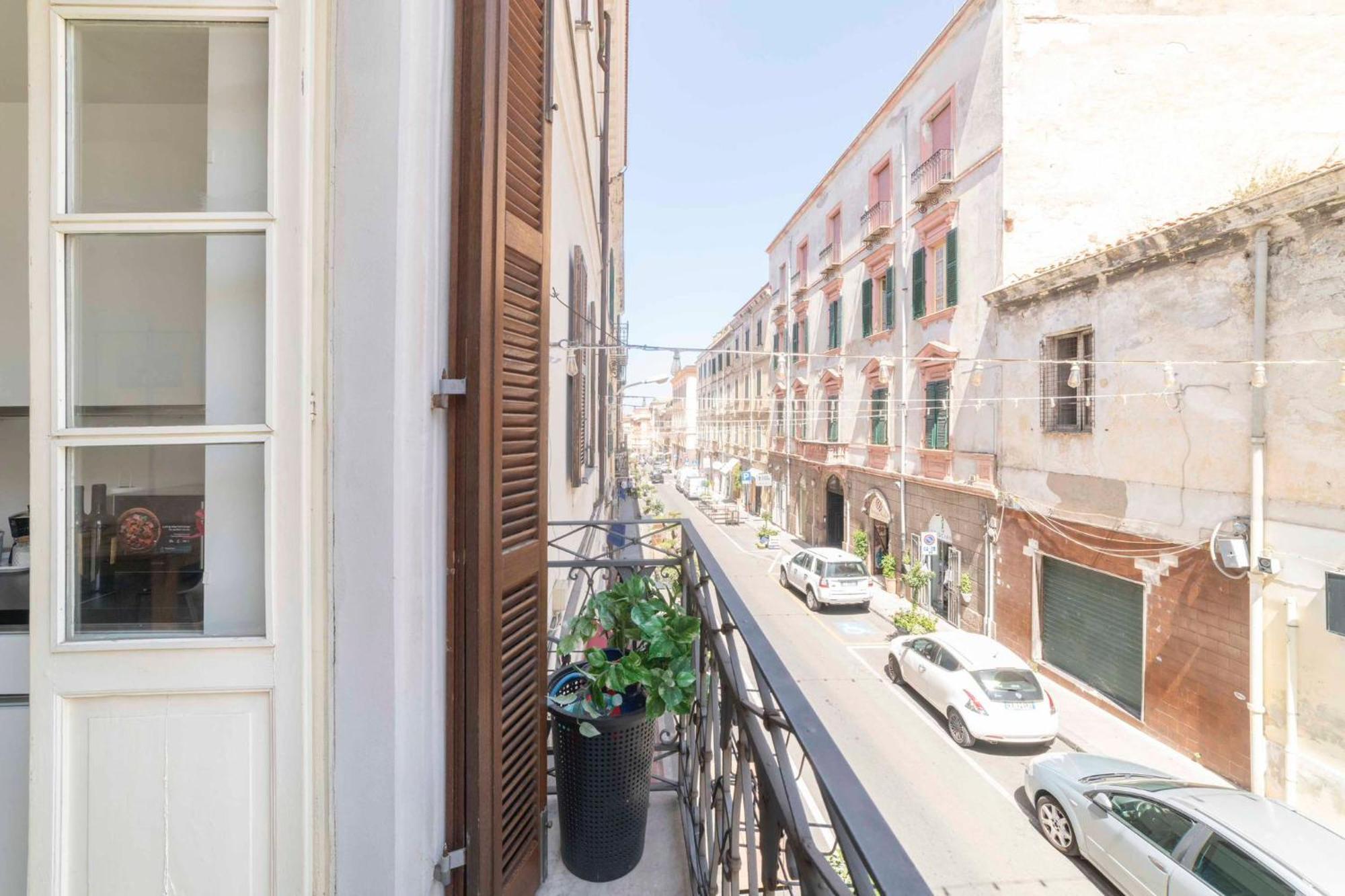 Vintage Cavour Apartment Сассари Экстерьер фото