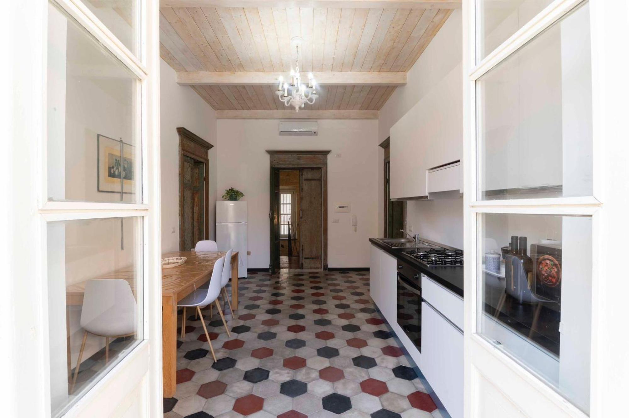 Vintage Cavour Apartment Сассари Экстерьер фото
